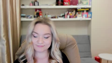 Kara. Off from 15th till 24th of December online show from 02/28/26, 11:28