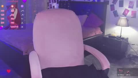 Lera online show from 11/20/25, 09:36