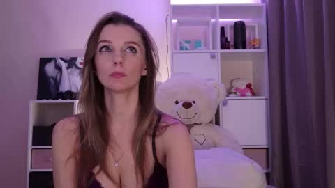 Julia online show from 03/15/26, 10:27