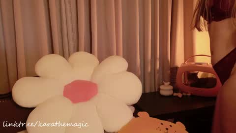 I am here around 5am GMT karathemagic online show from 03/22/26, 04:32