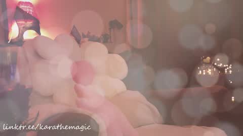 I am here around 5am GMT karathemagic online show from 05/31/26, 03:19