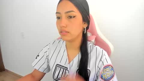 karely_sweet_ online show from 05/22/26, 03:17
