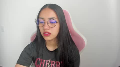 Snapshot of karely_sweet_ chatting on 07/11/26, 01:58 karely_sweet_ online show from 07/11/26, 01:58