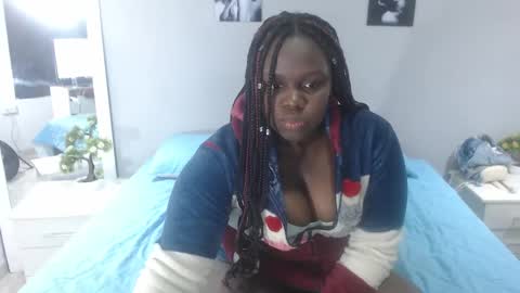 Karen nicols  online show from 01/24/25, 11:37