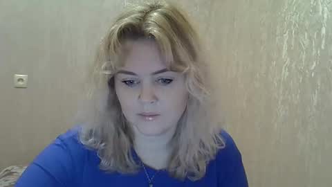 Snapshot of karennelsonx chatting on 01/08/25, 01:52 karennelsonx online show from 01/08/25, 01:52
