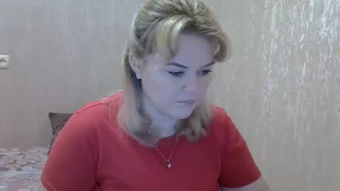 Snapshot of karennelsonx chatting on 01/09/25, 09:06 karennelsonx online show from 01/09/25, 09:06