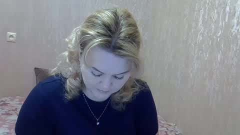 Snapshot of karennelsonx chatting on 01/16/25, 07:28 karennelsonx online show from 01/16/25, 07:28