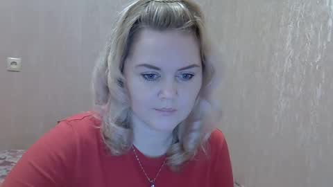 Snapshot of karennelsonx chatting on 01/27/25, 03:18 karennelsonx online show from 01/27/25, 03:18