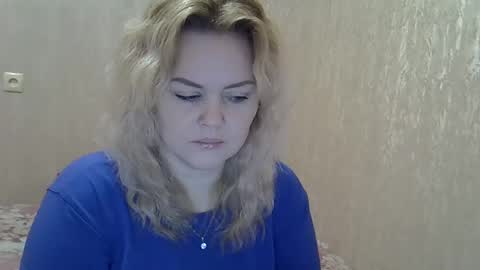 Snapshot of karennelsonx chatting on 01/30/25, 01:21 karennelsonx online show from 01/30/25, 01:21