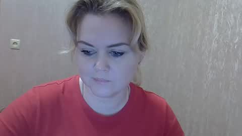 Snapshot of karennelsonx chatting on 02/12/25, 06:30 karennelsonx online show from 02/12/25, 06:30