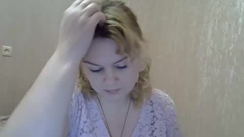 Snapshot of karennelsonx chatting on 02/25/25, 03:27 karennelsonx online show from 02/25/25, 03:27