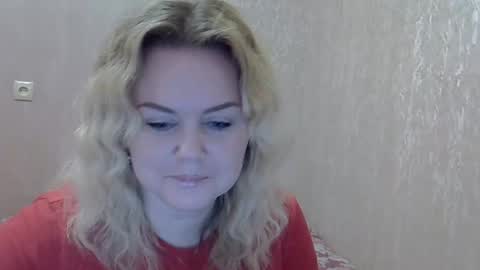 Snapshot of karennelsonx chatting on 03/02/25, 02:21 karennelsonx online show from 03/02/25, 02:21