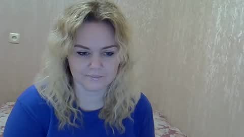 Snapshot of karennelsonx chatting on 03/06/25, 02:08 karennelsonx online show from 03/06/25, 02:08