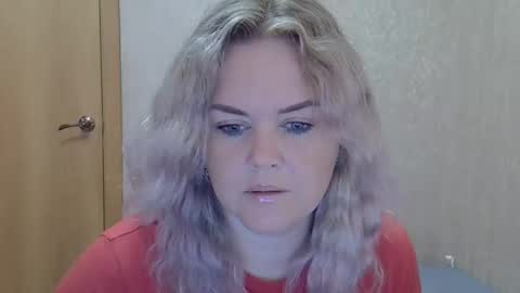 Snapshot of karennelsonx chatting on 09/10/25, 09:31 karennelsonx online show from 09/10/25, 09:31