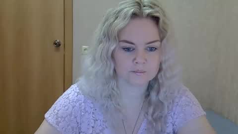 karennelsonx online show from 01/11/26, 09:14