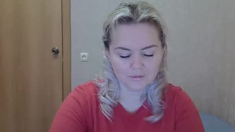 karennelsonx online show from 02/01/26, 10:14