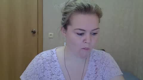 karennelsonx online show from 03/25/26, 09:15