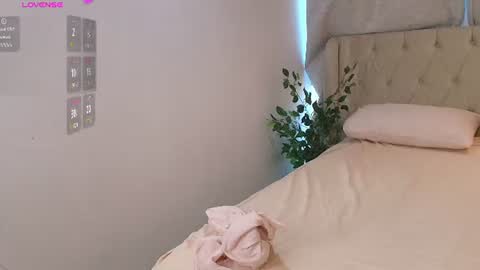 kari_brooks online show from 07/03/26, 11:27