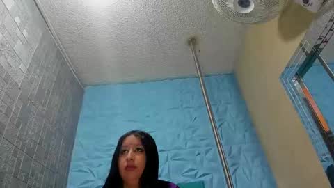 kari_daka online show from 02/15/25, 12:59