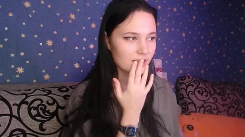 Snapshot of karicherry chatting on 12/20/25, 11:01 karicherry online show from 12/20/25, 11:01