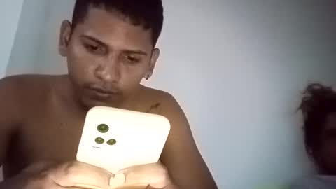 kariina candy and fox online show from 02/12/25, 11:09