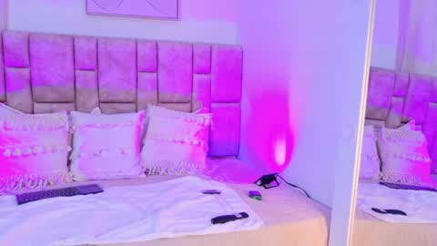 Snapshot of kariina_wong chatting on 11/28/25, 07:49 kariina_wong online show from 11/28/25, 07:49