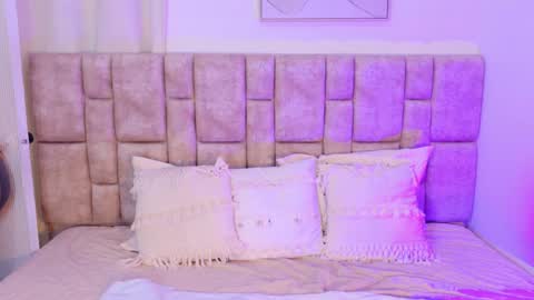 Snapshot of kariina_wong chatting on 11/29/25, 07:50 kariina_wong online show from 11/29/25, 07:50