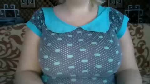 Snapshot of karilina_hi chatting on 12/14/24, 06:13 Karilina Hi online show from 12/14/24, 06:13