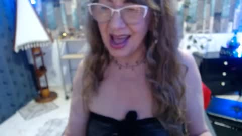 karima_sarabe online show from 02/09/25, 12:39