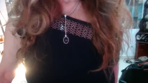 karima_sarabe online show from 09/10/25, 09:15