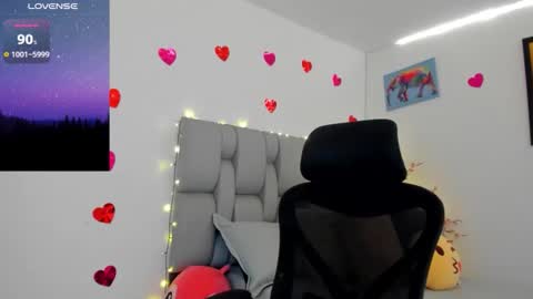 Karin    online show from 04/03/26, 02:09