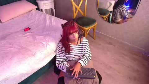 Karina online show from 01/30/25, 06:13