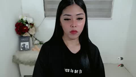 Snapshot of karina_fuckdoll chatting on 10/03/25, 09:28 I AM BELLE online show from 10/03/25, 09:28