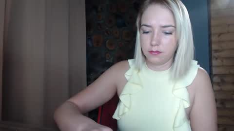 karina online show from 01/15/25, 03:11