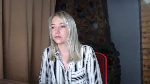 karina online show from 02/16/26, 03:24