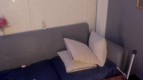 Kari online show from 09/14/25, 11:09