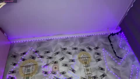 Karina online show from 05/12/26, 11:07