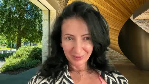 Karina online show from 02/21/25, 08:51