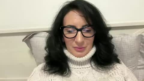 Karina online show from 03/02/25, 08:18