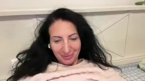 Karina online show from 02/25/26, 05:55