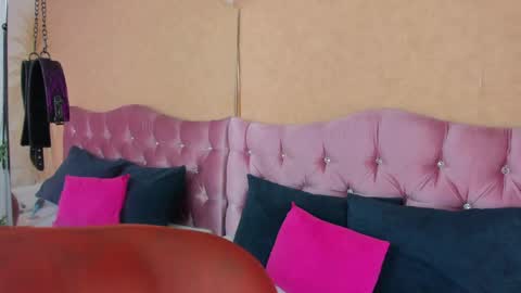 KARINA  online show from 04/17/26, 11:19