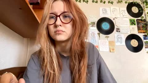 Karina online show from 04/05/26, 08:22