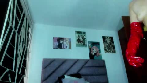 KARINNA  RAVEN online show from 10/13/25, 10:32