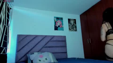 KARINNA  RAVEN online show from 07/24/26, 10:30