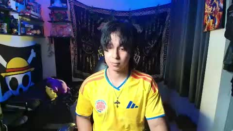 Snapshot of kariozzz chatting on 06/14/26, 05:37 call me kai 3 online show from 06/14/26, 05:37
