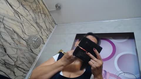 Snapshot of karito_mature17 chatting on 09/12/25, 11:10 Karito online show from 09/12/25, 11:10