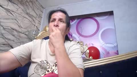 Snapshot of karito_mature17 chatting on 12/04/25, 11:19 Karito online show from 12/04/25, 11:19