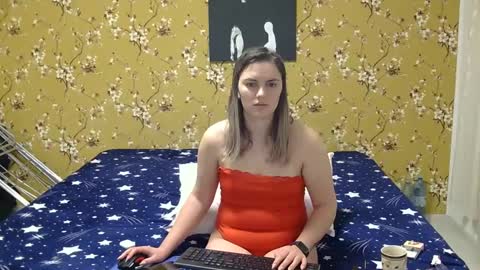 Snapshot of karla318103 chatting on 01/30/25, 05:41 Karla online show from 01/30/25, 05:41