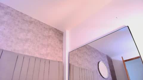 Snapshot of karla__ruiz chatting on 10/19/25, 07:25 Karla online show from 10/19/25, 07:25