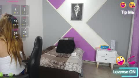 Snapshot of karla_charloby chatting on 02/17/25, 05:10 Karla online show from 02/17/25, 05:10